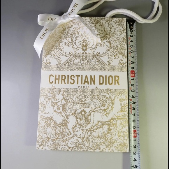 🌟Dior Notebook 2023 Holiday Gold Limited Edition Bundle - Picture 7 of 8